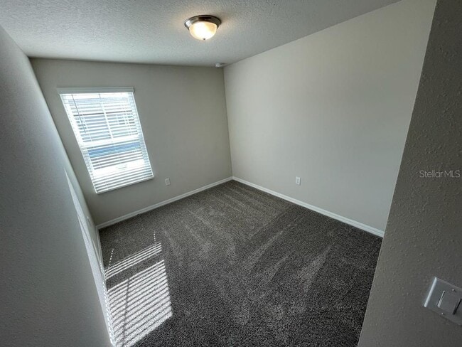 Building Photo - 418 Legacy Lp