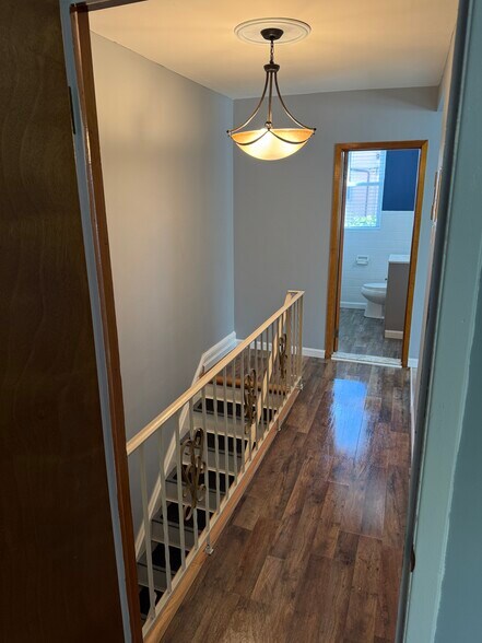 Building Photo - 2713 S Alder St