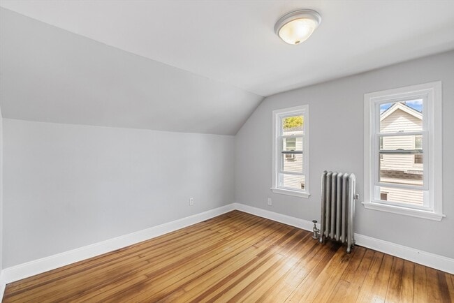 Building Photo - 117 Gorham St