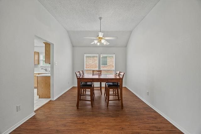 Building Photo - 703 Primrose Ln