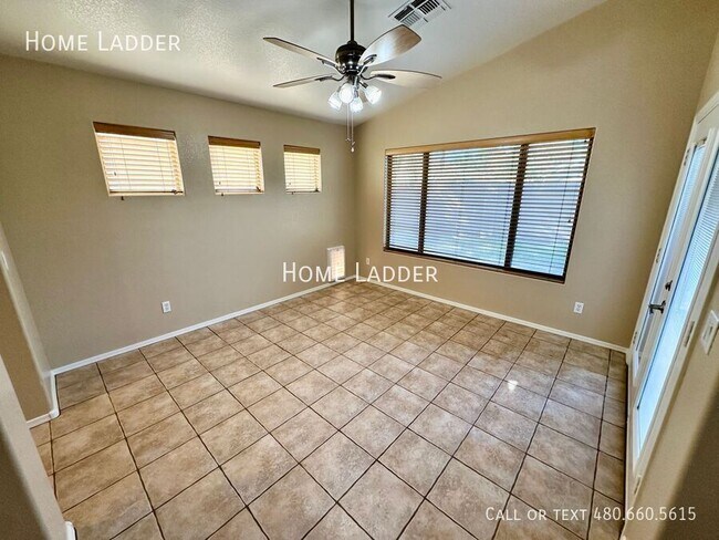 Building Photo - 1100 E Nunneley Rd