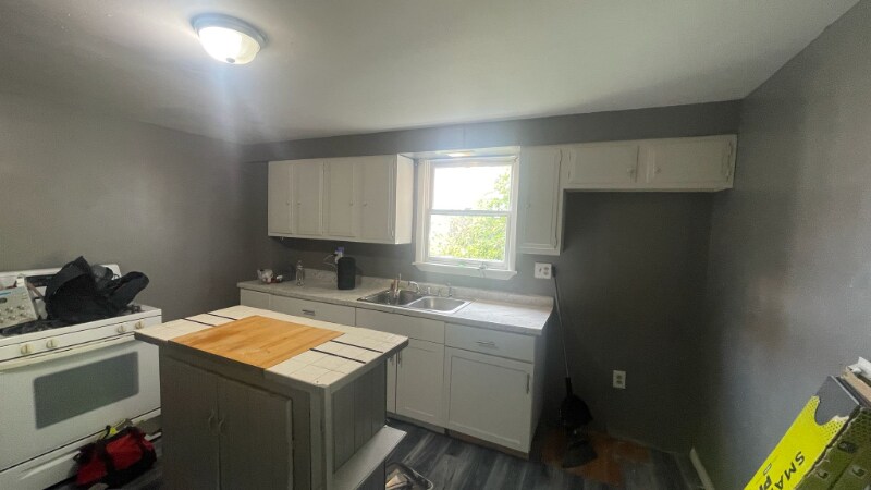 Building Photo - 4476 2nd St