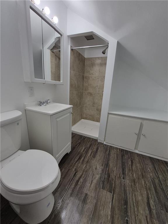 Building Photo - 26 Farm St