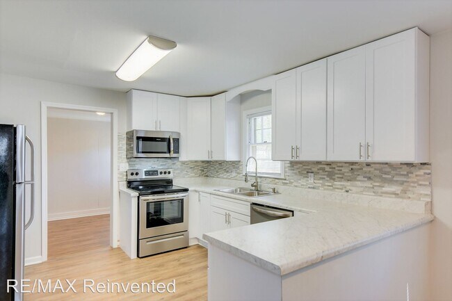 Building Photo - 2 br, 1 bath House - 1752 Wycliffe