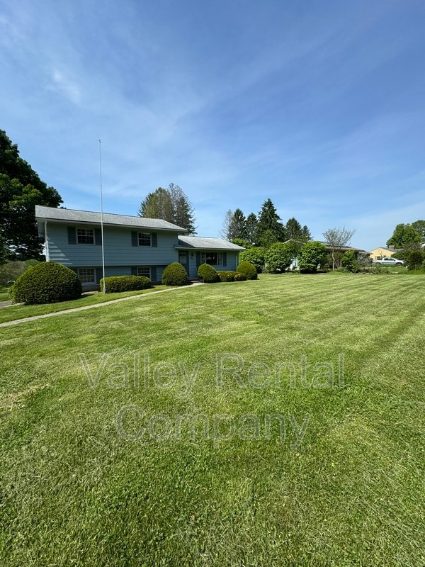 Building Photo - 120 Mt Warner Rd