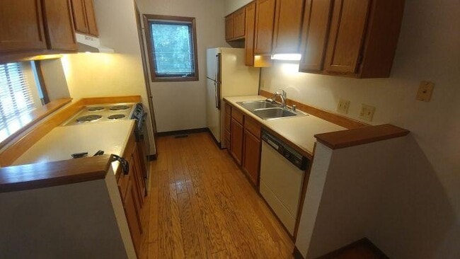 Building Photo - 2 bedroom in Billings MT 59102