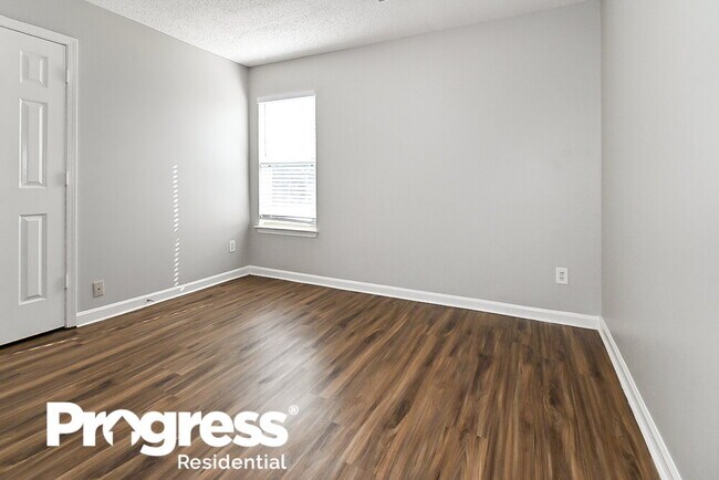 Building Photo - 6689 Boylston Dr