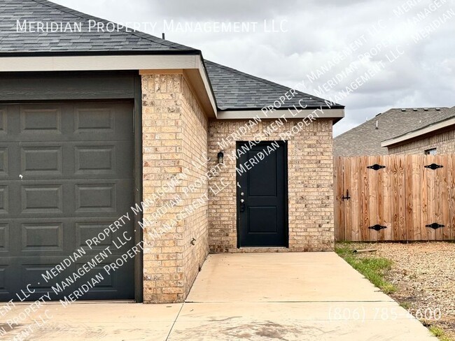 Primary Photo - 5526 Itasca St