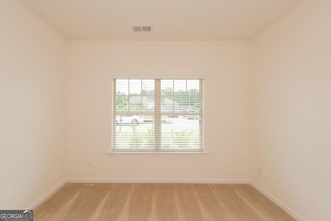Building Photo - 10 Bayberry Cir