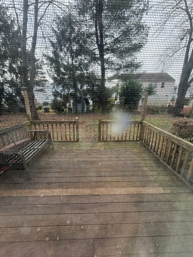 Building Photo - 2 Bd / 1.5 Bth Townhouse in Doylestown Borough located in Sandy Ridge Acres