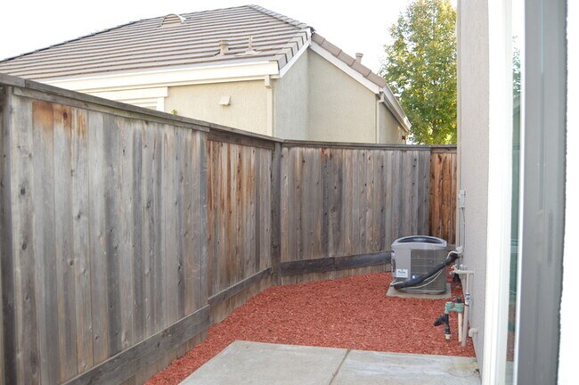 Building Photo - 2201 Imray Way