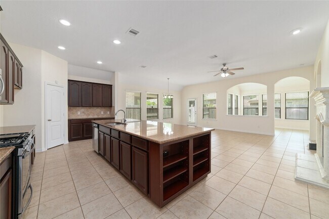Building Photo - 17314 Aldenwilds Ln