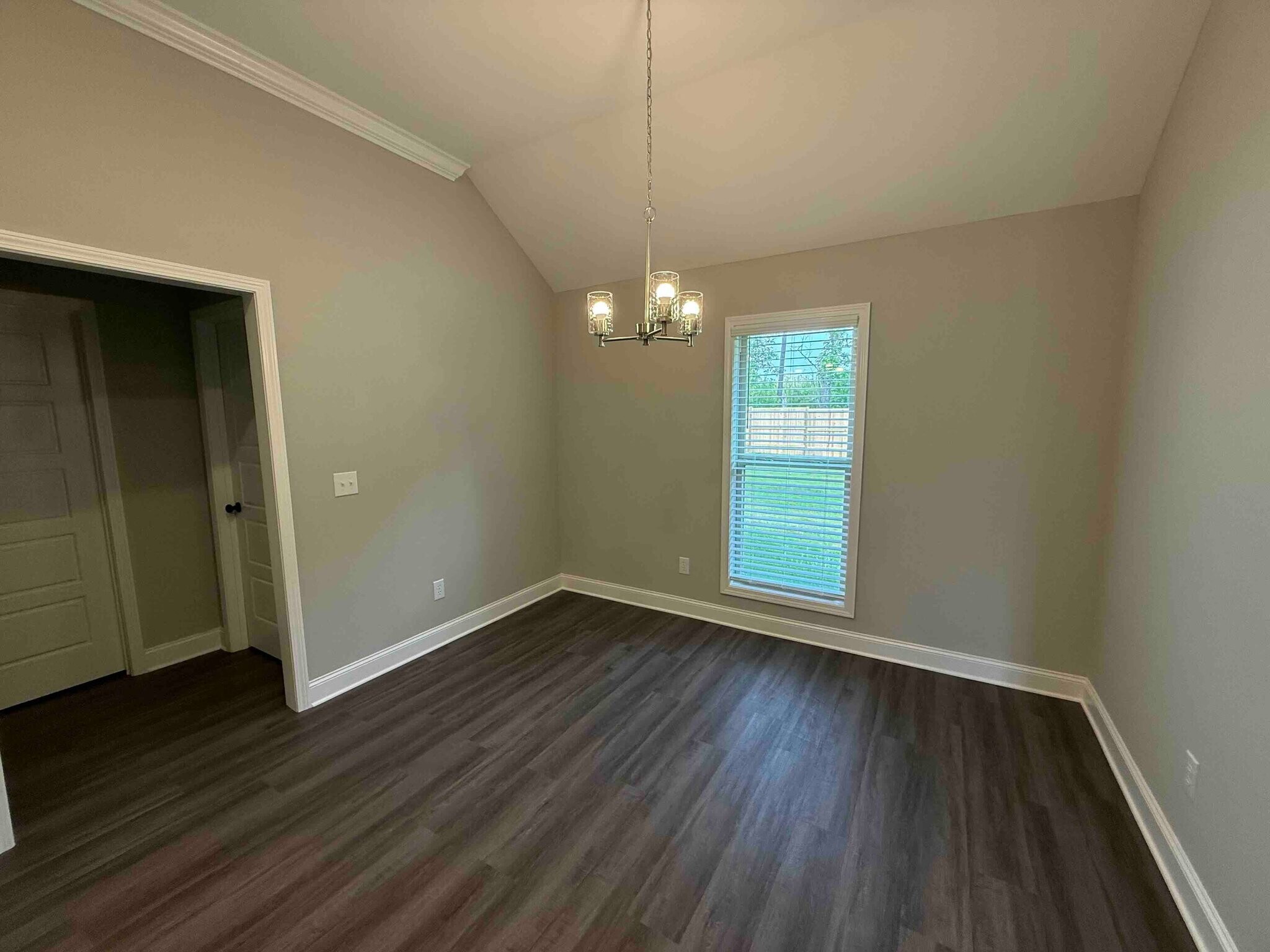 Building Photo - 548 Patrick Farms Dr