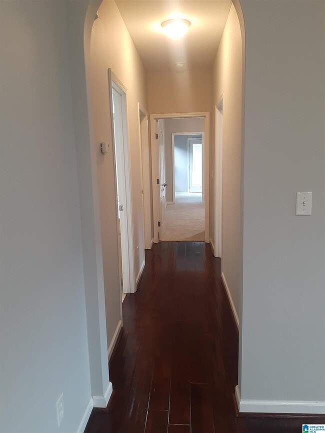 Building Photo - 265 Oxmoor Pl