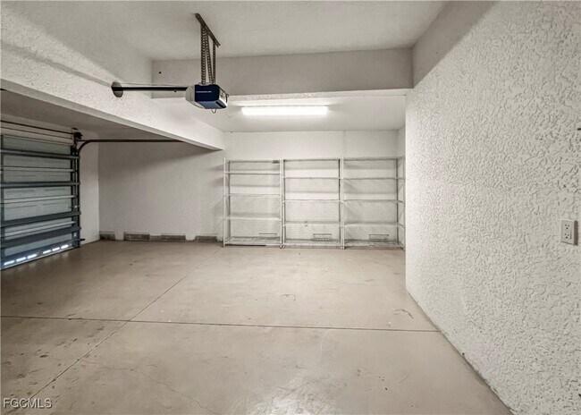 Building Photo - 16285 Coco Hammock Way