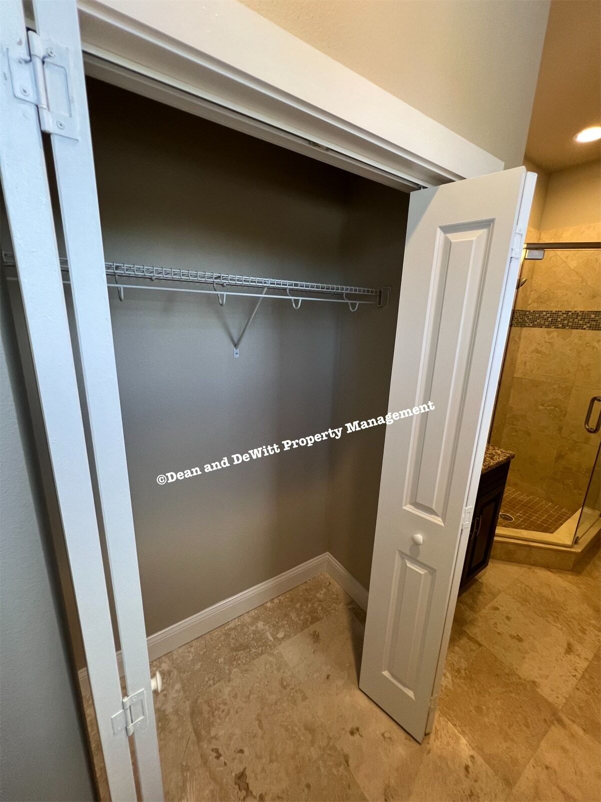 Building Photo - 2 Bed/2 Bath