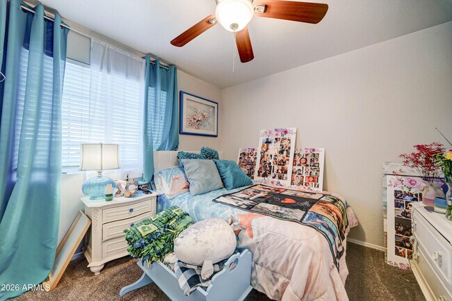 Building Photo - 2744 S Raven