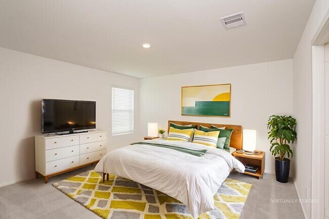 Building Photo - Beautiful New 3-Bedroom Home