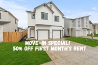 Building Photo - Mountain Views! 3 Bed/2.5 Bath Duplex with Fully Fenced Backyard - Golden Market Lane