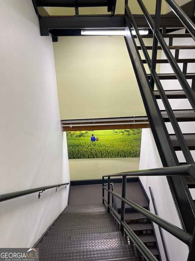 Building Photo - 161 Mangum St SW