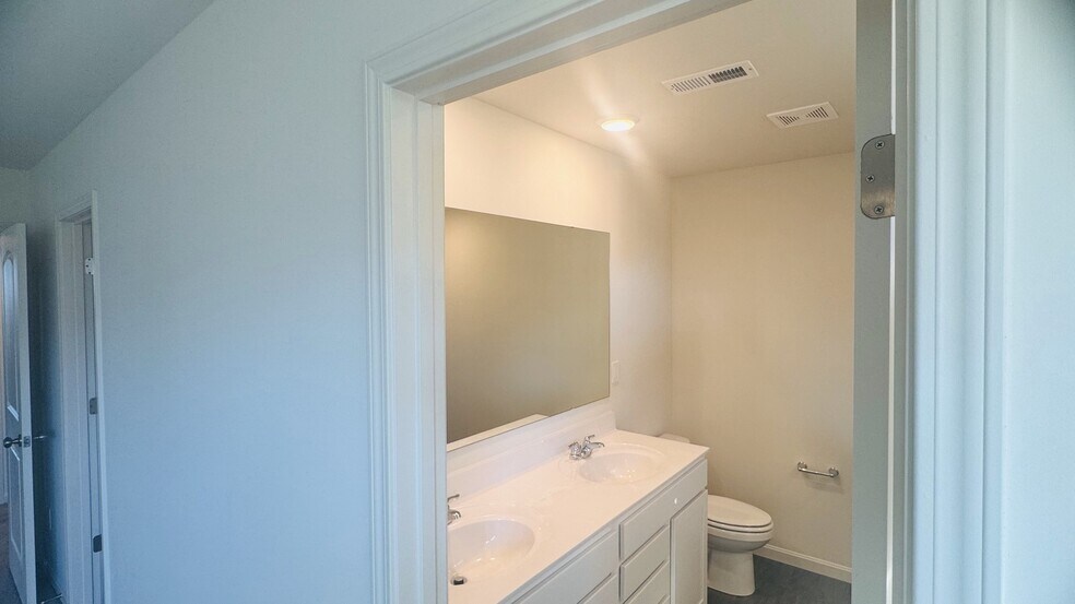 Building Photo - 3012 Aiken Back Ln