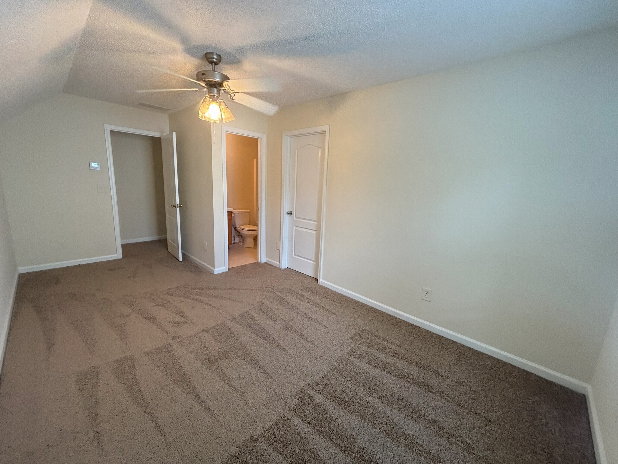 Building Photo - 261 Katydid Dr