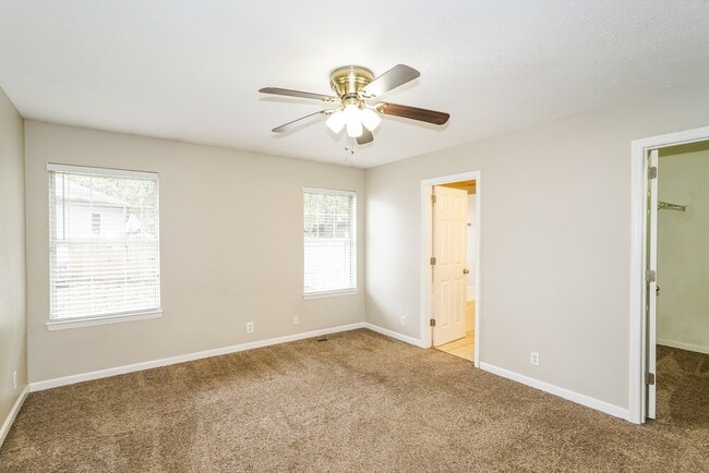 Building Photo - 914 Celeste Ct