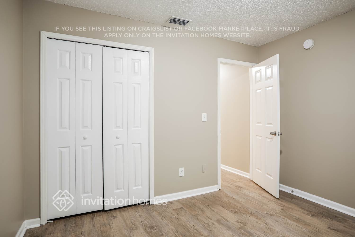 Building Photo - 11275 Chertsey Ln