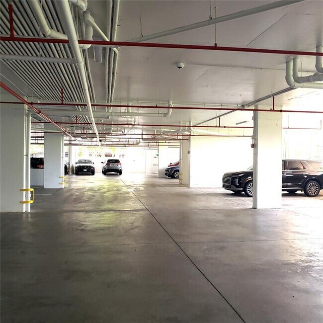 Building Photo - 6336 Buford St