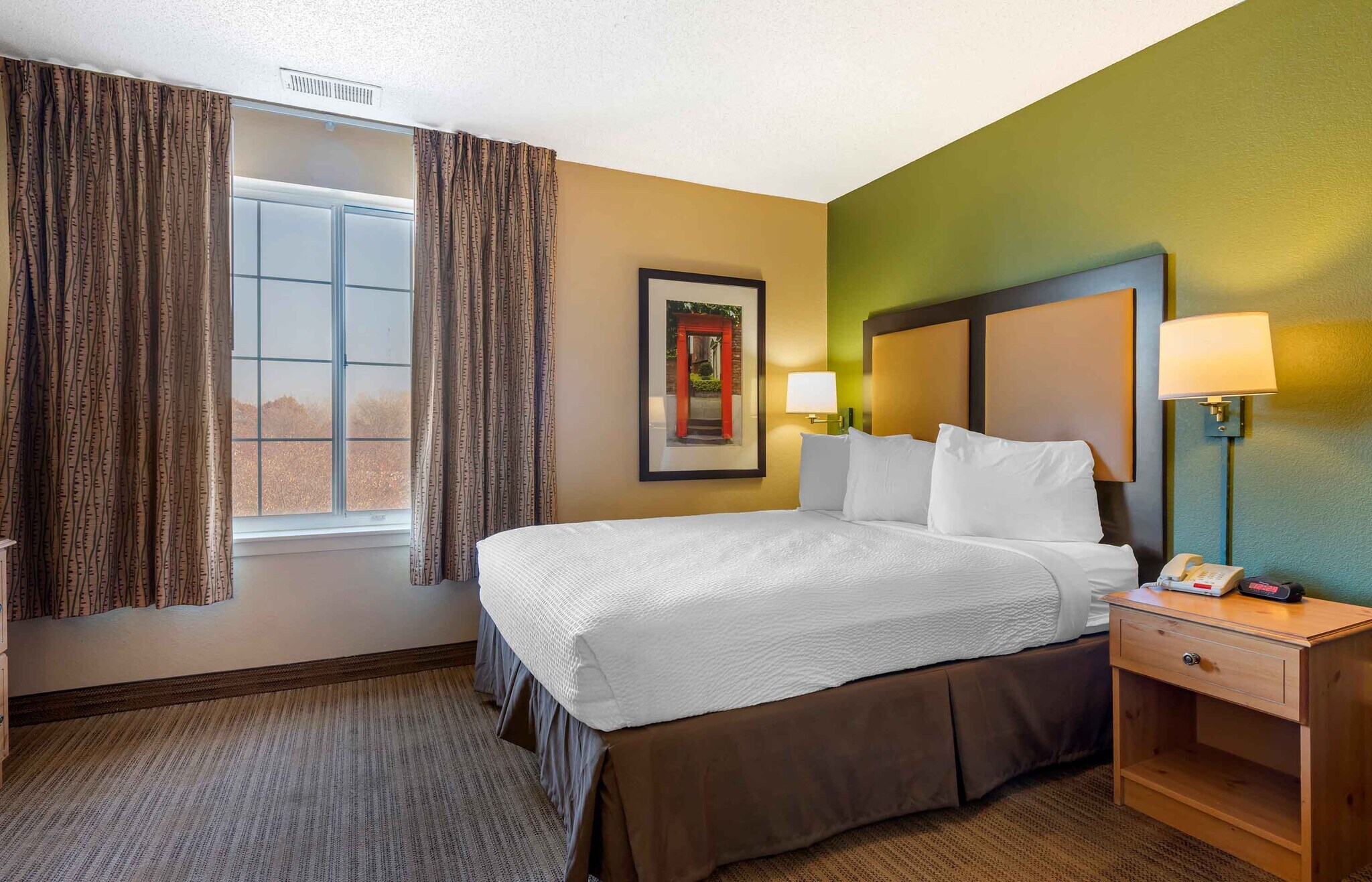 Building Photo - Furnished Studio-Minneapolis - Airport - E...