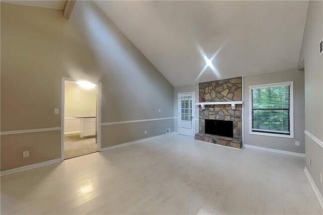 Building Photo - 4462 Old Mabry Pl