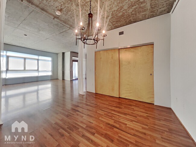 Building Photo - 1818 L St