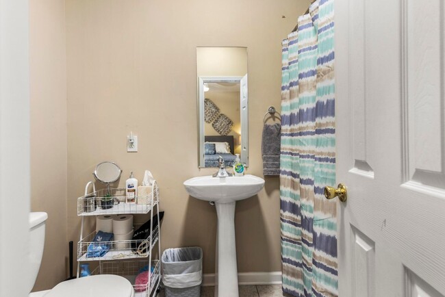 Building Photo - Victory Condominiums