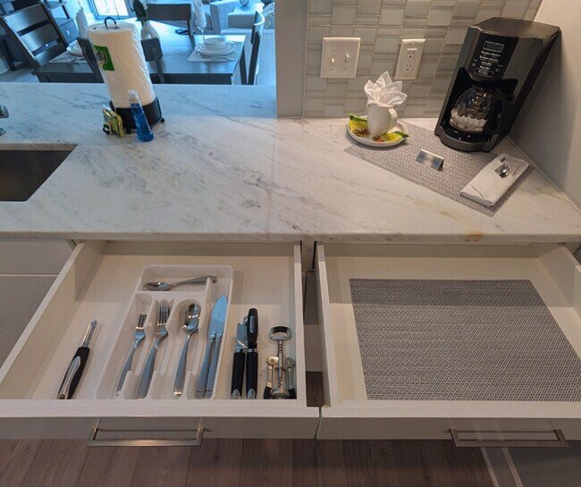 Building Photo - 8001 Woodmont Ave