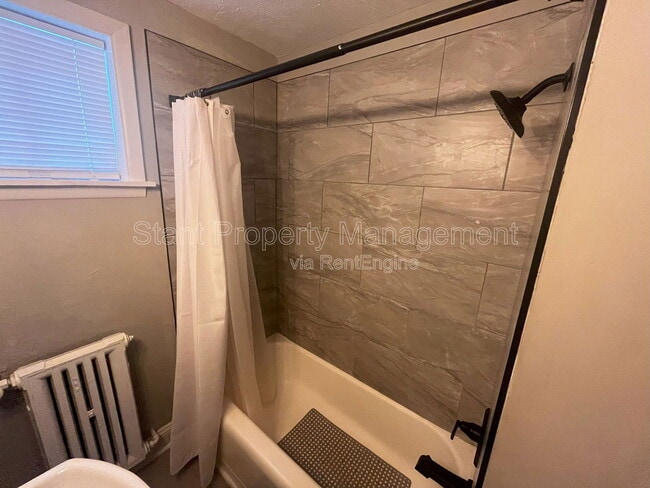 Building Photo - 61 S State St