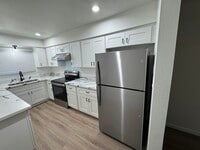 Building Photo - 2124 N Glenn Ave