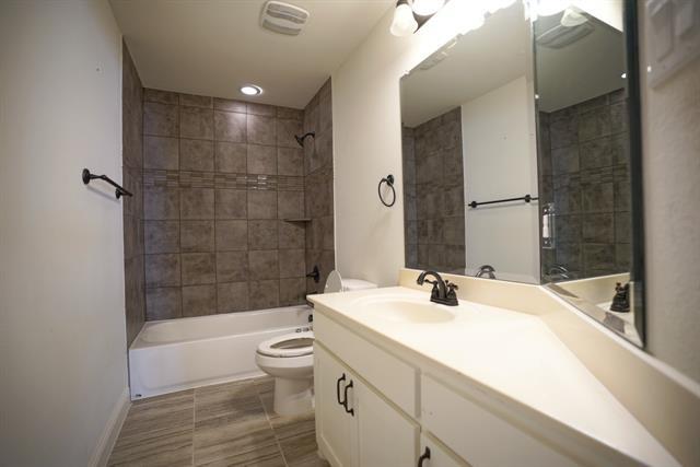 Building Photo - 4815 Saguaro Rdg