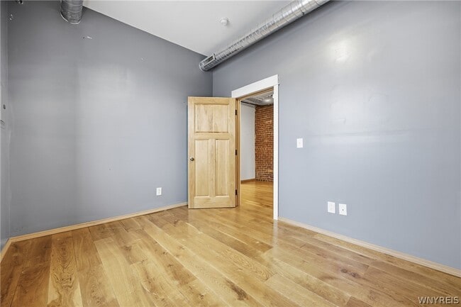 Building Photo - 110 Genesee St