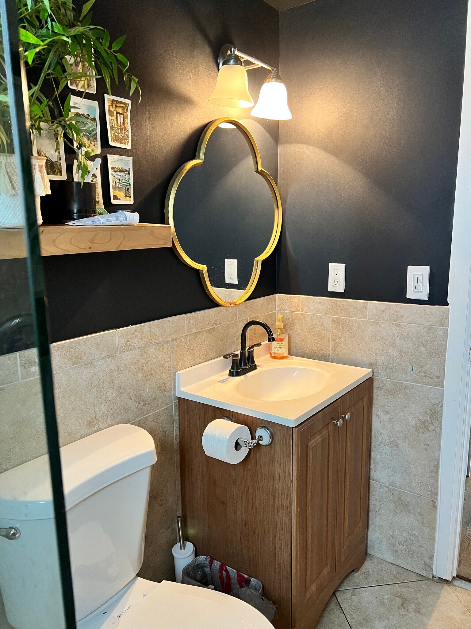 Building Photo - 831 10th St