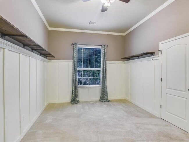 Building Photo - 452 Monahans Dr