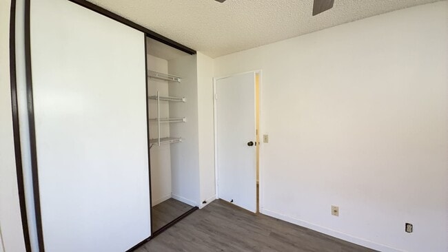 Building Photo - 95-657 Alohilani St,