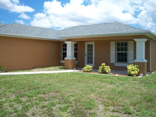 Building Photo - 229 NW 1st St