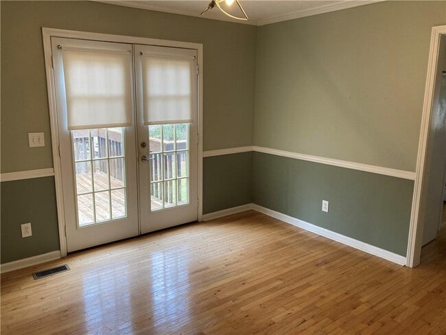 Building Photo - 12 Trevor Trail