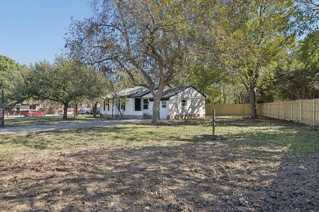 Building Photo - 1626 Crest Ridge Dr