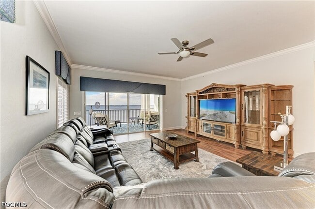 Building Photo - 14813 Laguna Dr