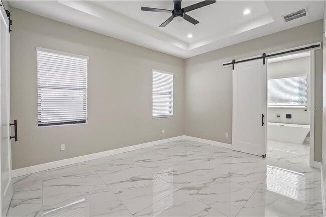 Building Photo - 3310 W Cherry St