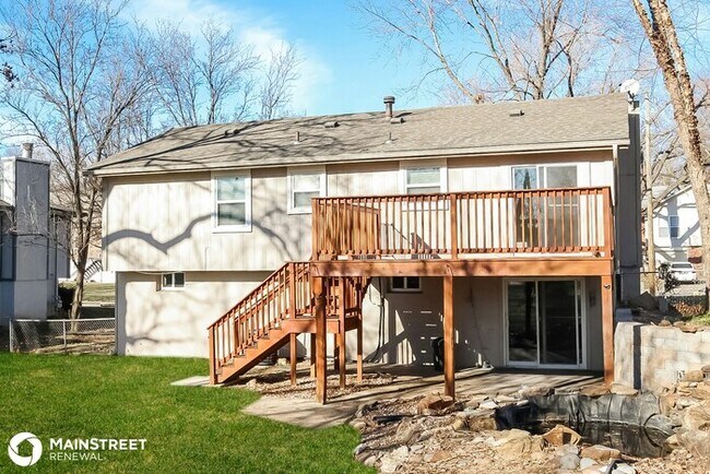 Building Photo - 9109 W 49th St, Merriam, KS 66203