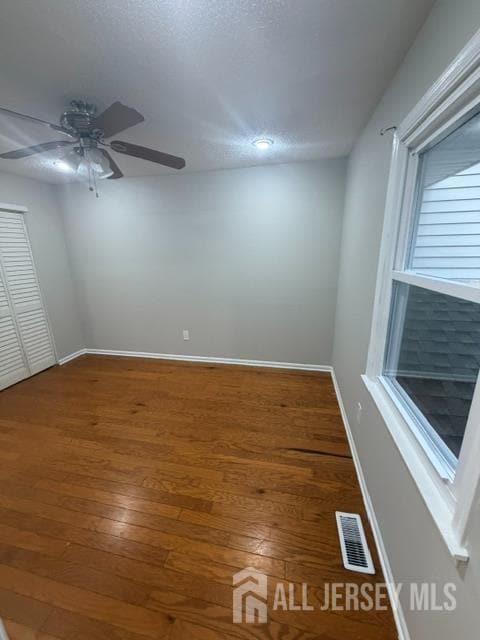 Building Photo - 81 Woodmere Dr