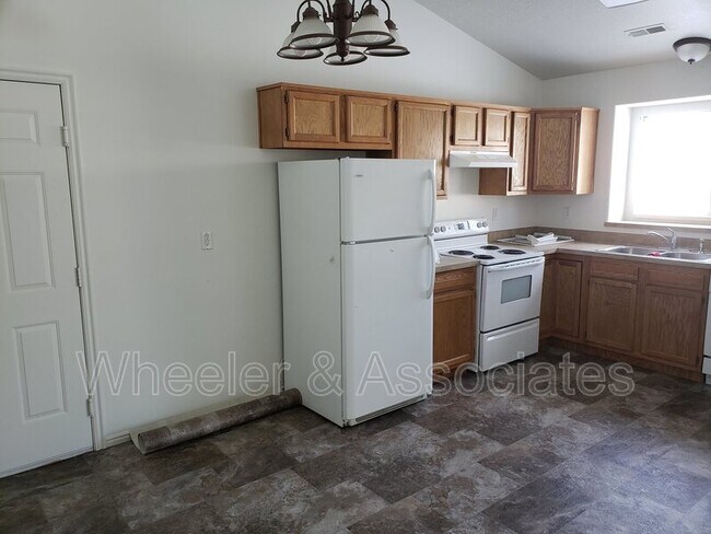 Building Photo - 3763 W 4525 S
