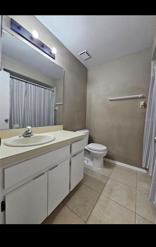 Building Photo - 1060 Dees Dr